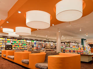 Shop-Konzept / Buchhandlung Rupprecht, MatthiasFranz.Innenarchitekten GmbH MatthiasFranz.Innenarchitekten GmbH 商業空間