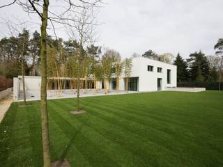 Guesthouse met spa en welness, KleurInKleur interieur & architectuur KleurInKleur interieur & architectuur Houses