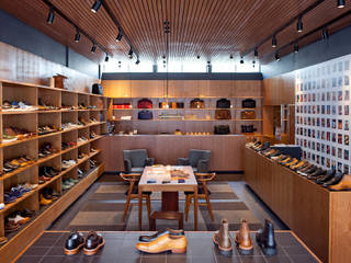 Grenson Lambs Conduit Street, helen hughes design studio ltd helen hughes design studio ltd Bedrijfsruimten