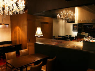 Dinning bar ojare-kojare, INTERFACE INTERFACE Commercial spaces