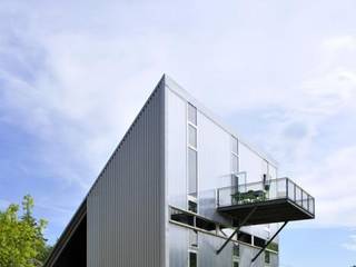 Maison triangle, barres-coquet architectes barres-coquet architectes منازل