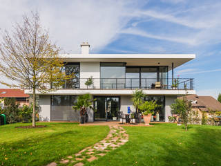 opEnd house - Single Family House in Lorsch, Germany, Helwig Haus und Raum Planungs GmbH Helwig Haus und Raum Planungs GmbH Сад в стиле модерн