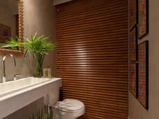 1301, IE Arquitetura + Interiores IE Arquitetura + Interiores Modern style bathrooms