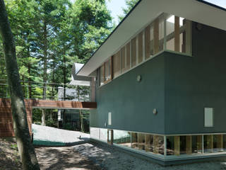 Y-House, AIDAHO Inc. AIDAHO Inc. Casas de estilo ecléctico