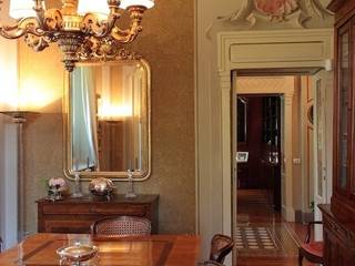 Villa Liberty in campagna, Francesca Bonorandi Francesca Bonorandi Classic style dining room