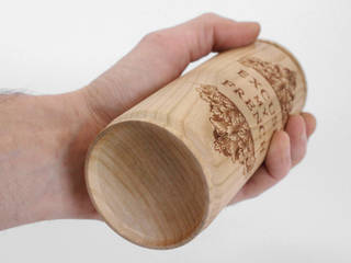 Wooden spray cans,, Zics design Zics design ห้องนั่งเล่น