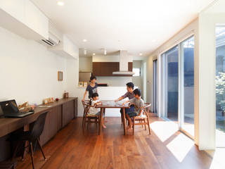 oriono no ie, 一級建築士事務所アトリエｍ 一級建築士事務所アトリエｍ Dining room لکڑی Wood effect