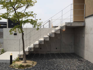 FLAT4～平屋のコートハウス, 青木昌則建築研究所 青木昌則建築研究所 Modern houses