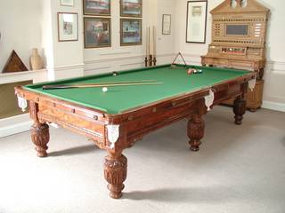 The Faulkner Snooker/Billiard Table, HAMILTON BILLIARDS & GAMES CO LTD HAMILTON BILLIARDS & GAMES CO LTD Dining room