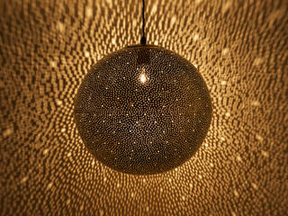Gina 400 pendant lights, .. .. Casas modernas: Ideas, imágenes y decoración