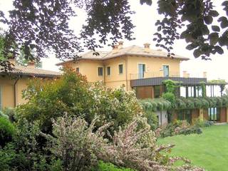 Sistemazione esterna di casa privata con piscina (coperta - scoperta) nord Piemonte, Bozzalla Canaletto - Architettura del Giardino e del Paesaggio Bozzalla Canaletto - Architettura del Giardino e del Paesaggio Jardin moderne