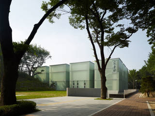 Ahn Jung-geun Memorial Hall, D·LIM architects D·LIM architects Espacios comerciales