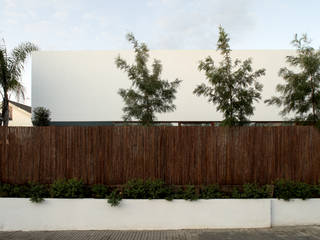 Construcción de vivienda unifamiliar en Vilassar de Mar, Maresme, Barcelona, THK Construcciones THK Construcciones Casas de estilo minimalista