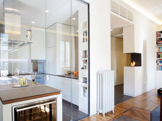 Appartamento a Milano, bdastudio bdastudio Cocinas de estilo minimalista