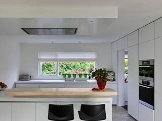 Woonhuis Breda, Leonardus interieurarchitect Leonardus interieurarchitect Modern style kitchen