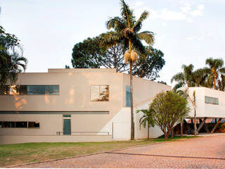 Casa Offset, SAA_SHIEH ARQUITETOS ASSOCIADOS SAA_SHIEH ARQUITETOS ASSOCIADOS 現代房屋設計點子、靈感 & 圖片