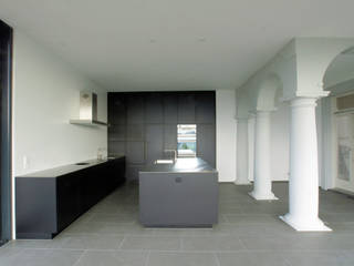 Haus Alpenblick, Alberati Architekten AG Alberati Architekten AG 現代廚房設計點子、靈感&圖片