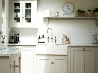 The Clapham Classic English Kitchen by deVOL, deVOL Kitchens deVOL Kitchens Cucina rurale