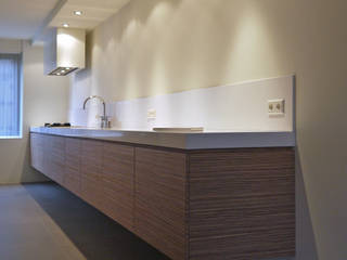 Woonhuis Bergen op Zoom, Leonardus interieurarchitect Leonardus interieurarchitect Modern kitchen