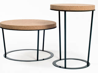 Oak Beistelltische für corklook, Manuel Welsky Design Studio Manuel Welsky Design Studio Salas de estar minimalistas