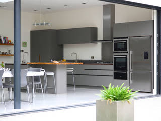 Residential conversion in Kew, PAD ARCHITECTS PAD ARCHITECTS Minimalist kitchen