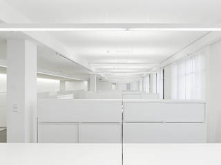 Kurt Salmon Associates in Düsseldorf, ern+ heinzl Architekten ern+ heinzl Architekten مساحات تجارية