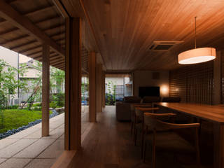 可哀荘, 宝角建築ｱﾄﾘｴ 宝角建築ｱﾄﾘｴ Asian style living room Wood Wood effect