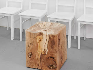 Holzwürfel mit Sitzmulde, Holzgeschichten Holzgeschichten Minimalist living room