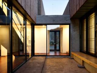 단산리주택 Dansanli House, ADF Architects ADF Architects 모던스타일 발코니, 베란다 & 테라스