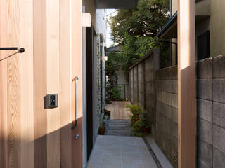 みどりのいえ, FEDL（Far East Design Labo） FEDL（Far East Design Labo） Puertas y ventanas eclécticas