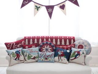 Alpine Christmas Cushions, Stockings and Decoration, Jan Constantine Jan Constantine Гостиная в классическом стиле