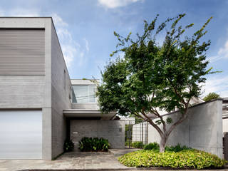 H residence, 山崎壮一建築設計事務所 山崎壮一建築設計事務所 Casas modernas