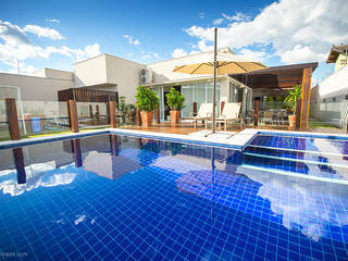 Casa das Macieiras, Rafaela Dal’Maso Arquitetura Rafaela Dal’Maso Arquitetura Pool