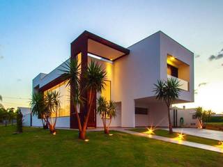 Residência Unifamiliar Condomínio Alphaville Londrina 2 Tony Santos Arquitetura Casas estilo moderno: ideas, arquitectura e imágenes