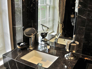 Black Marble Bathroom, Orset, Ogle luxury Kitchens & Bathrooms Ogle luxury Kitchens & Bathrooms Casas de banho modernas