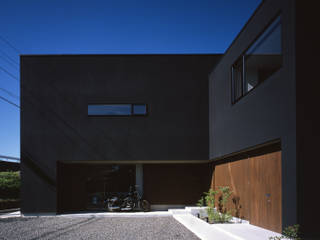 北方の家-okayama-, HUMAN.ARCHITECTS-高尾淳- HUMAN.ARCHITECTS-高尾淳- Casas estilo moderno: ideas, arquitectura e imágenes