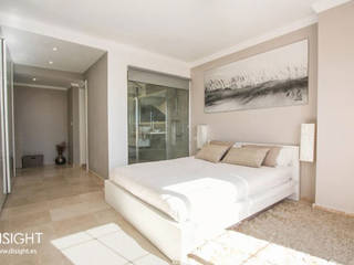 Residencial Atico Rio Real Marbella, DISIGHT DISIGHT Minimalist bedroom