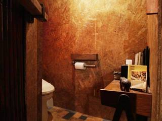 日野の家, HandiHouse project HandiHouse project Eclectic style bathroom