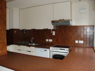 Before photo of cooker and oven The Kitchen Makeover Shop Ltd