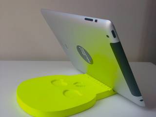 Neonkafa iPad Standarı, Marangoz Çırağı Marangoz Çırağı 인더스트리얼 서재 / 사무실