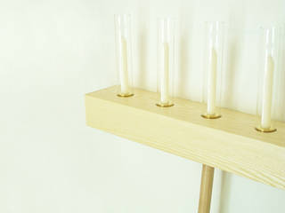 WALL CANDLE, YOCHIYA YOCHIYA Minimalist living room