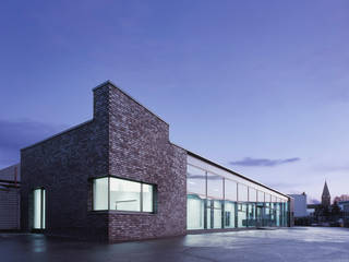 Mobau Cremer, Architekturbüro Klaus Zeller Architekturbüro Klaus Zeller Commercial spaces