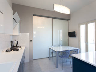 Casa VR, Fabrizio De Rosa Architetto Fabrizio De Rosa Architetto Cocinas modernas: Ideas, imágenes y decoración