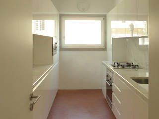 Apartamento na Av. Roma, Atelier da Calçada Atelier da Calçada Modern Kitchen
