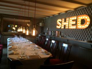 PRIVATE DINING ROOM - THE SHED, Shandler Homes Ltd Shandler Homes Ltd Commercial spaces