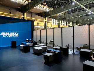 SIXTY BOOTH AT BREAD AND BUTTER, BERLIN JANUARY 2012, Pasquale Mariani Architetto Pasquale Mariani Architetto Commercial spaces