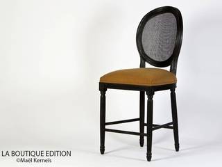 Chaise de Bar MEDAILLON Caramel, La Boutique Paris La Boutique Paris غرفة المعيشة