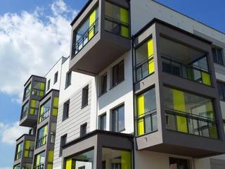 Balkon-und Terrassenverglasungen, BIOTEC BIOTEC Casas modernas