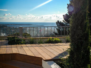 Terrasse avec vue sur la baie de Cannes, Exterior Design Exterior Design Varandas, alpendres e terraços mediterrâneo