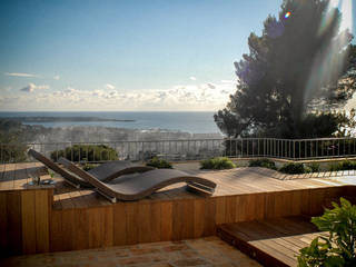 Terrasse avec vue sur la baie de Cannes, Exterior Design Exterior Design 지중해스타일 발코니, 베란다 & 테라스